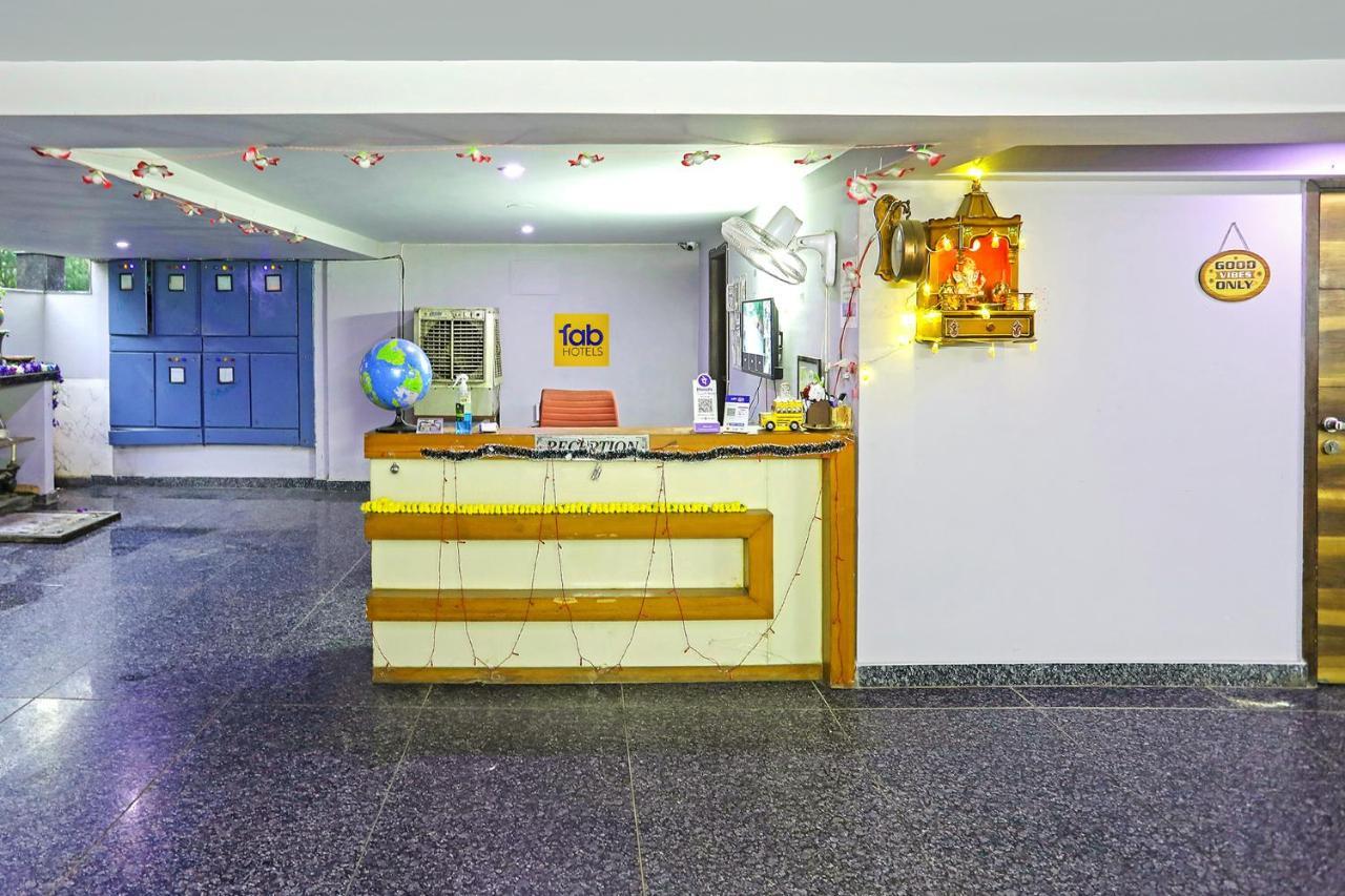 Fabhotel White House Bnb - Nr Yashobhoomi Convention Centre Dillí Exteriér fotografie