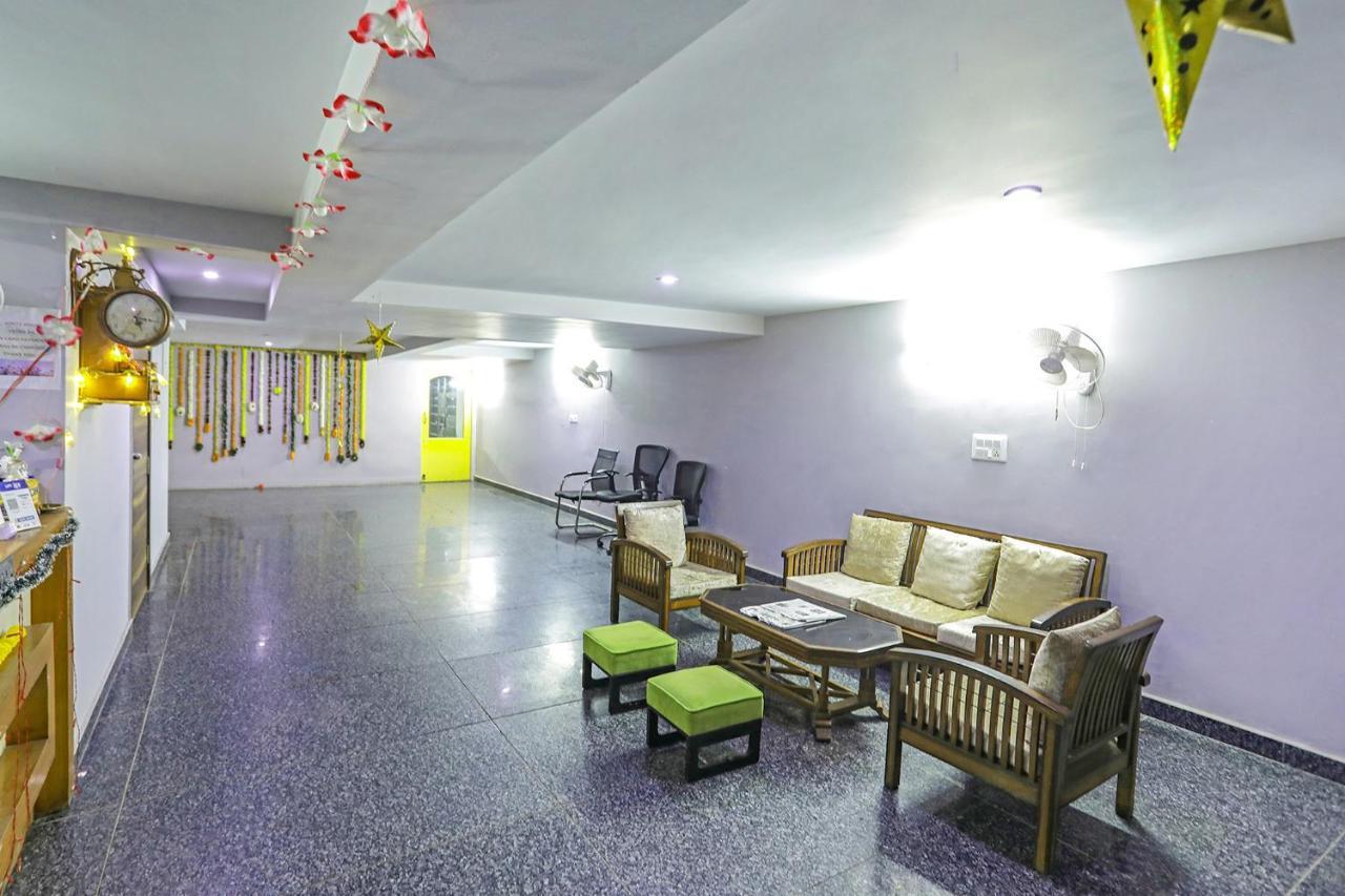 Fabhotel White House Bnb - Nr Yashobhoomi Convention Centre Dillí Exteriér fotografie